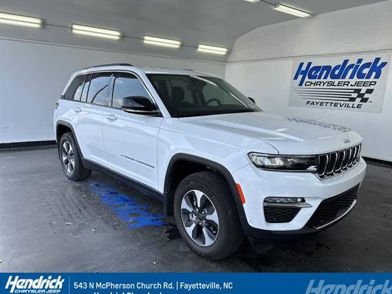 JEEP GRAND CHEROKEE 2022 1C4RJYB6XN8757422 image
